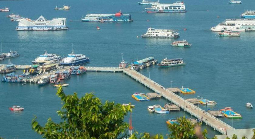 Lido Beach Hotel Pattaya Exterior foto
